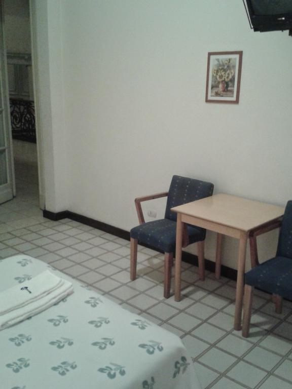 Mari Plaza Hotel Buenos Aires Esterno foto